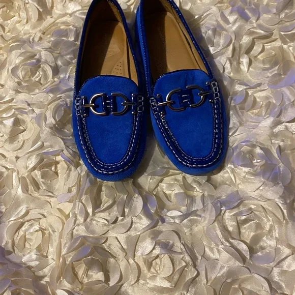 Donald J. Pliner Royal Blue Loafers display picture 3